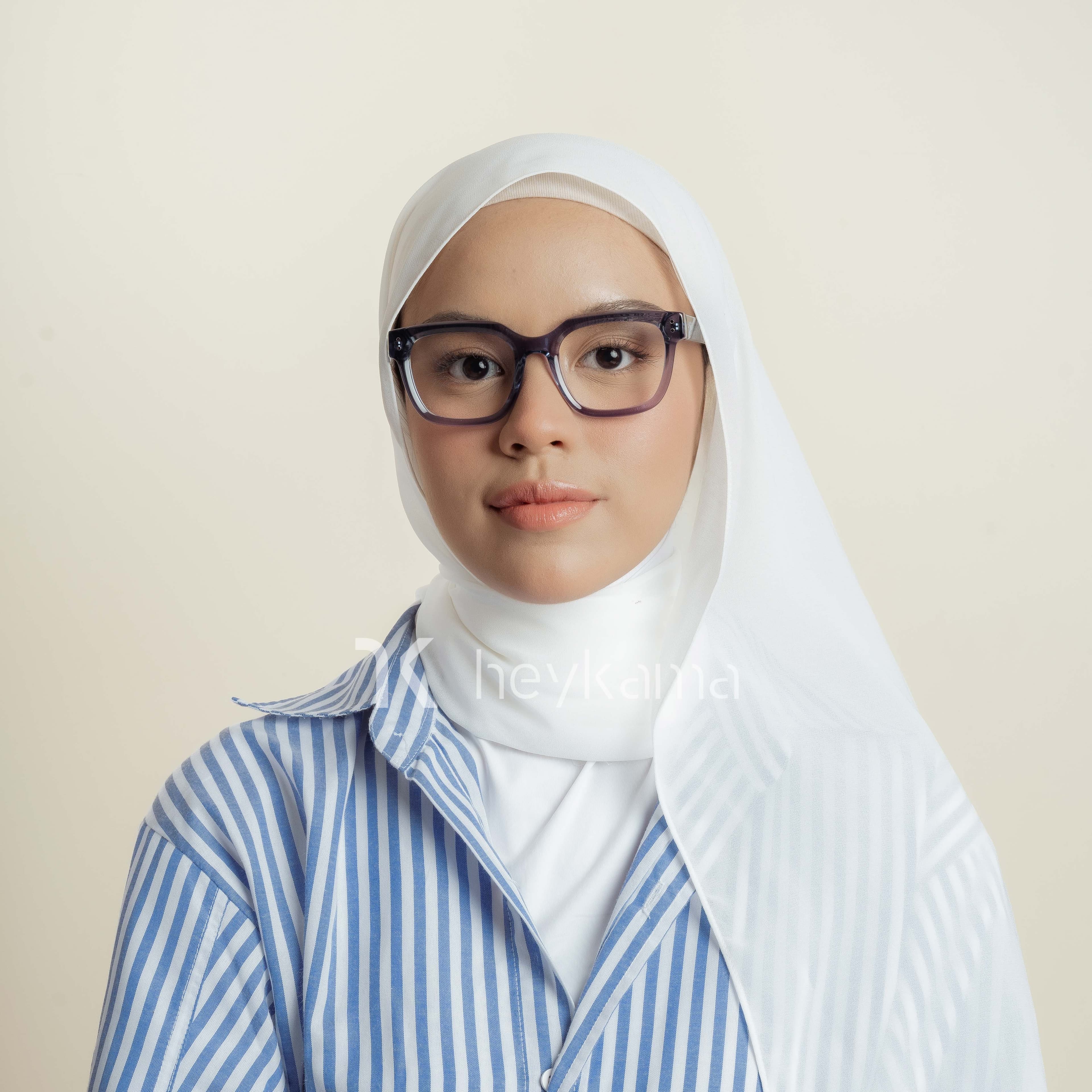 Dynamic Glasses
